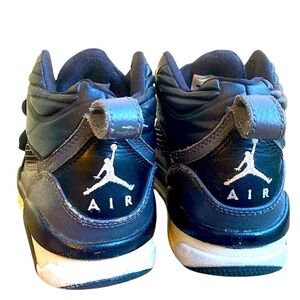 Jordan Spizike 1990 Black Youth 5.5 Women’s 7